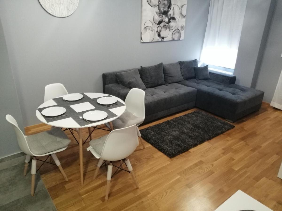 בלגרד Fit Apartman מראה חיצוני תמונה